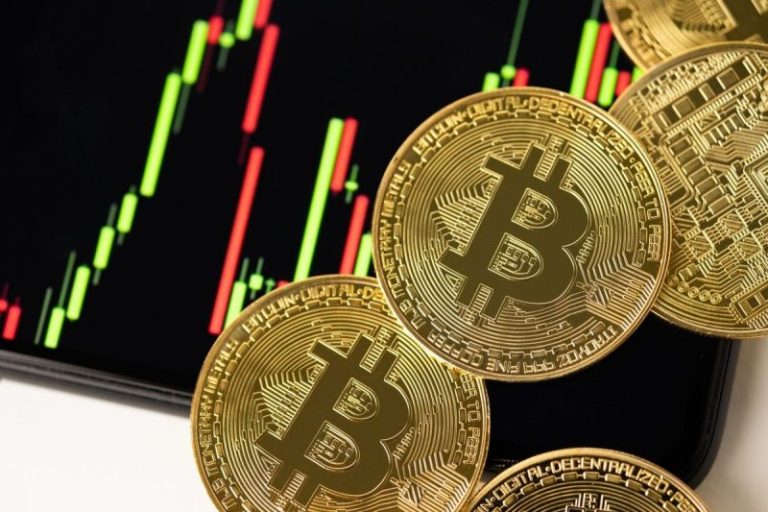 Crypto Market Forecast: Top Trends That Will Affect Crypto in 2025